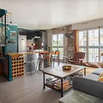 Paris Rebeval Residence